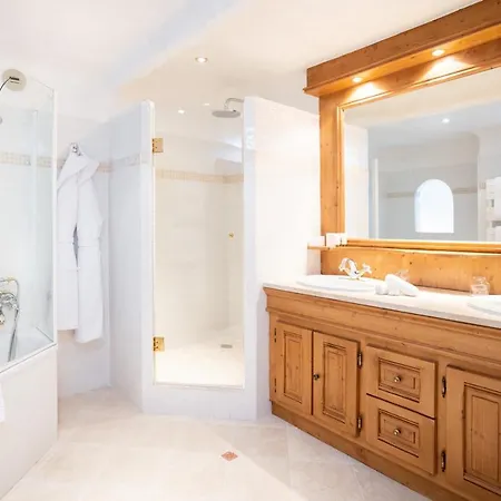 Grand 1850 Otel 5*